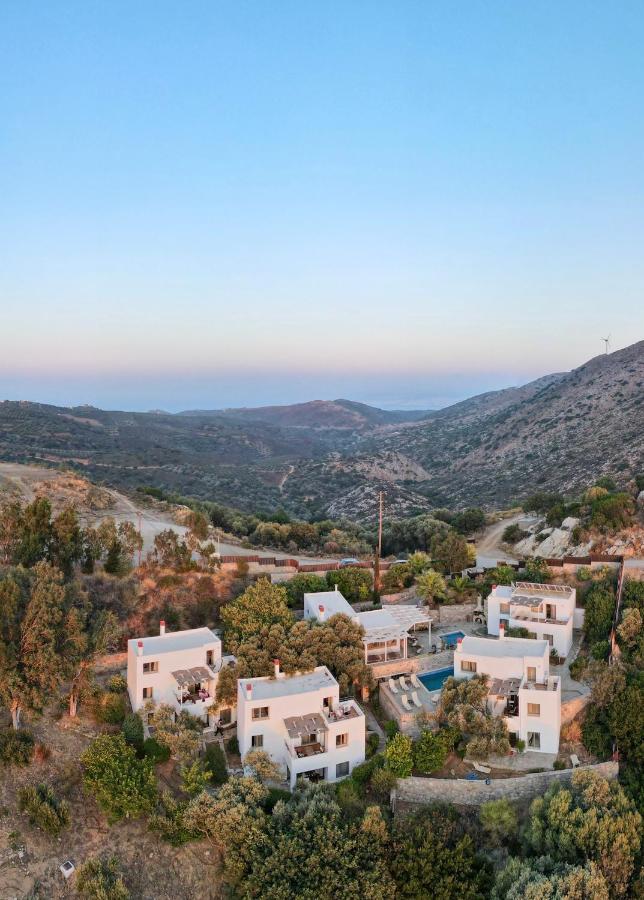 Mourtzanakis Residence - Traditional Eco Hotel In Achlada Exterior photo